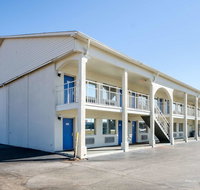 Motel 6 Commerce - USA Accommodation