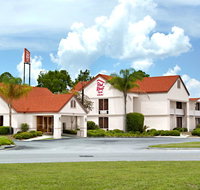 Red Roof Inn  Suites Brunswick I-95 - Tourism Bookings