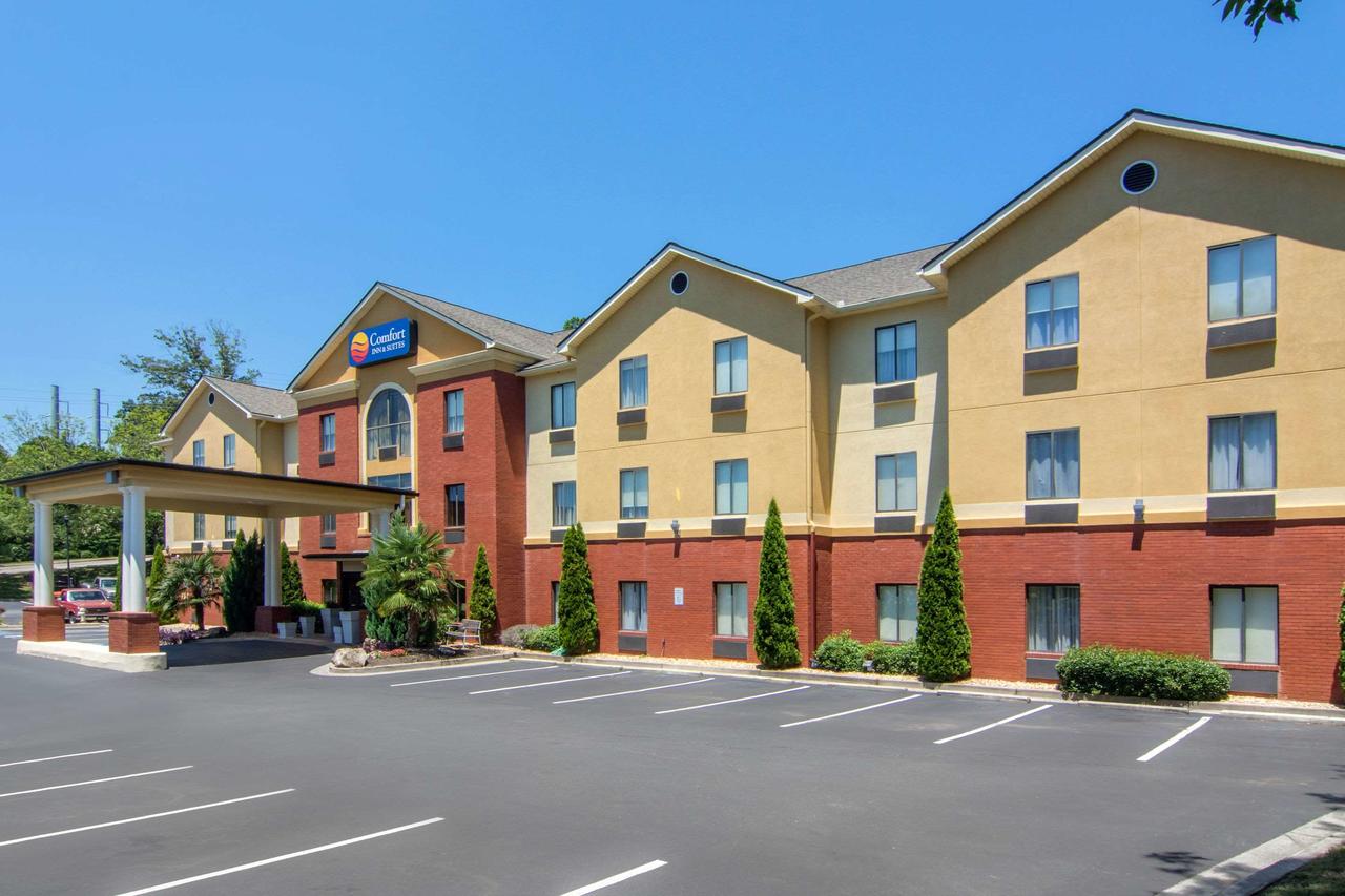 Comfort Inn & Suites - thumb 16