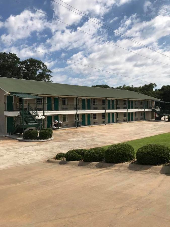 Budgetel Inn & Suites - thumb 14