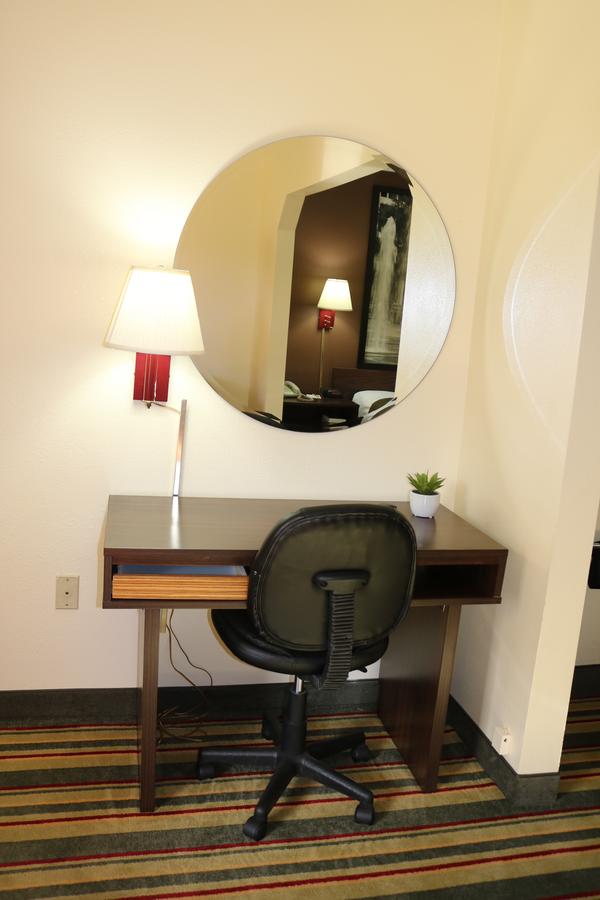 Super 8 By Wyndham Dublin - thumb 28