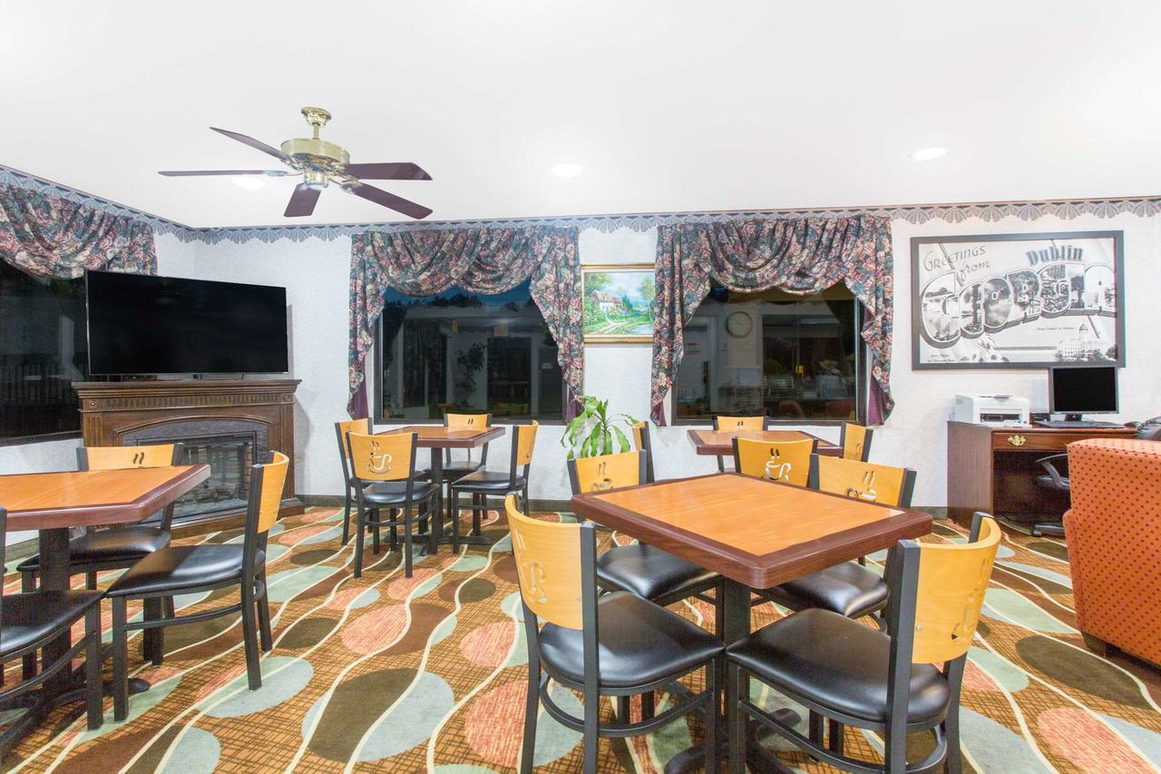 Super 8 By Wyndham Dublin - thumb 41