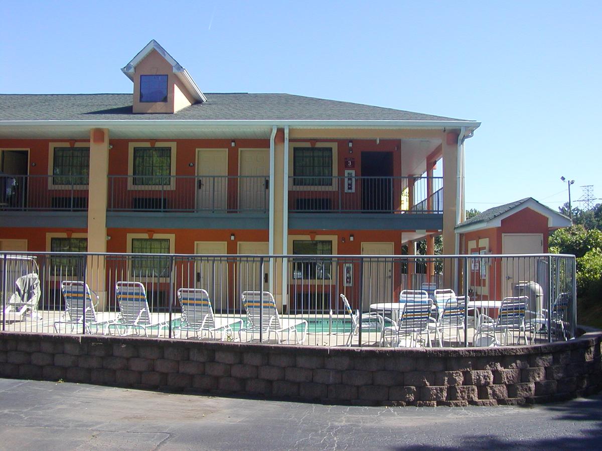 Days Inn By Wyndham Marietta White Water - thumb 6