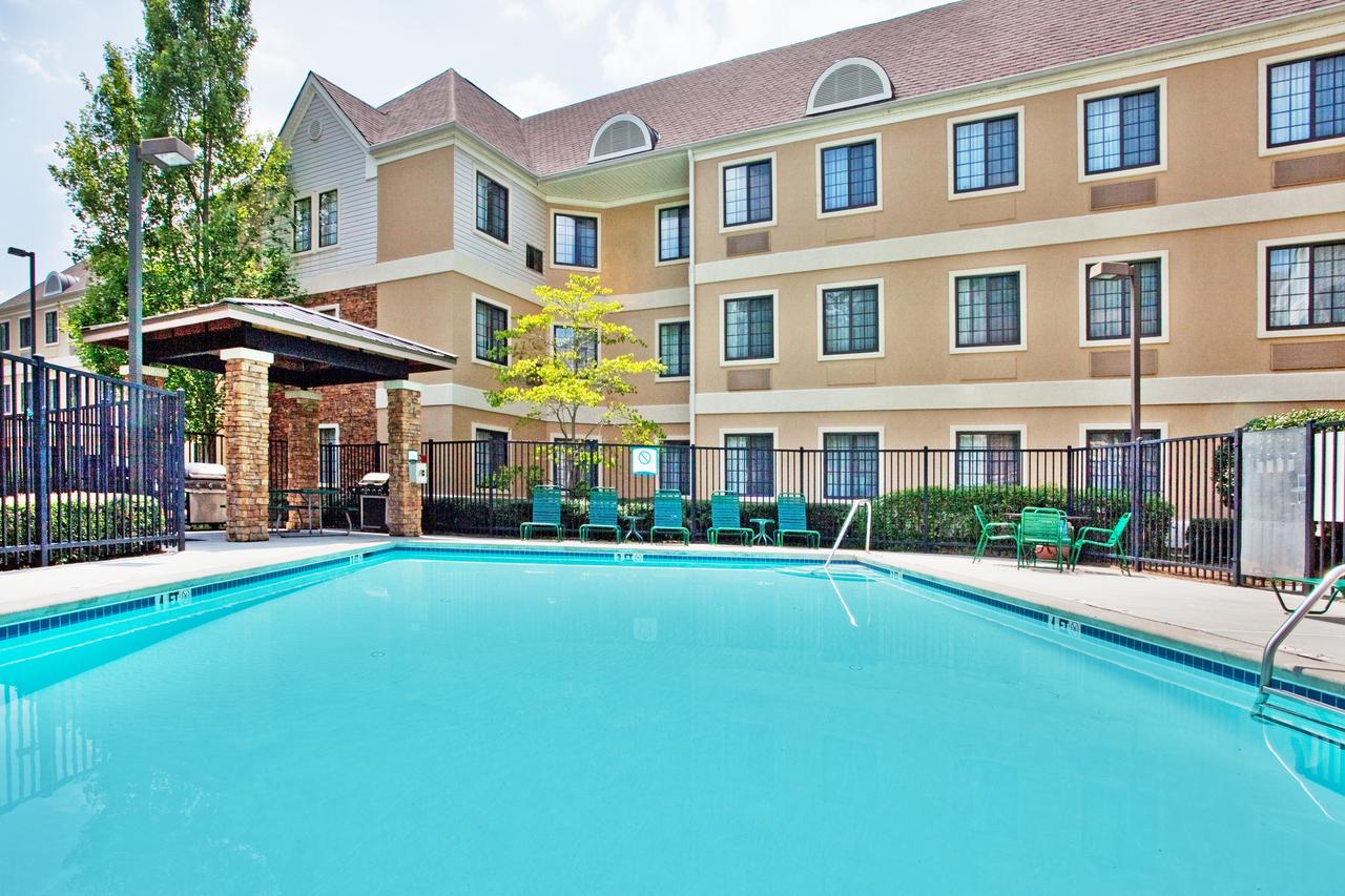 Staybridge Suites Alpharetta-North Point - thumb 22