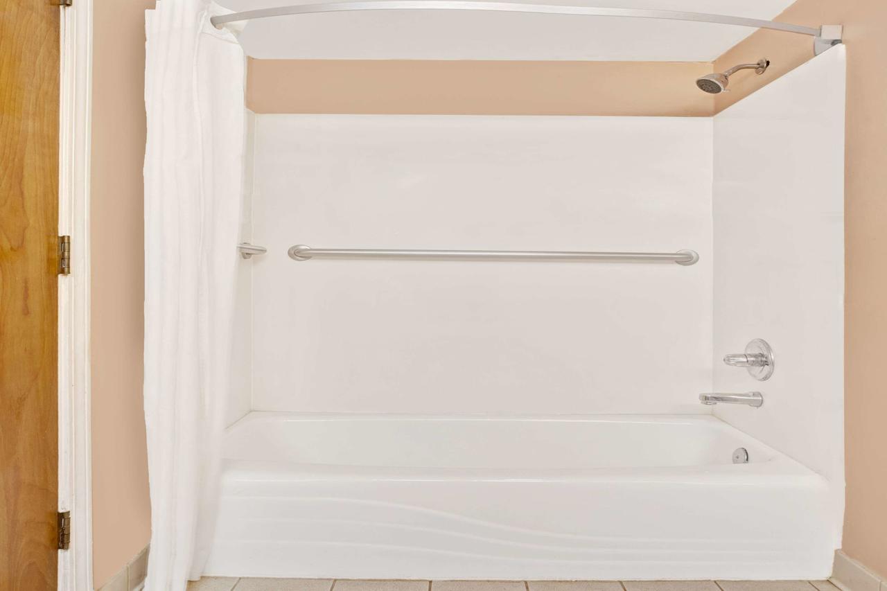 Super 8 By Wyndham Marietta/West/Atl Area - thumb 8