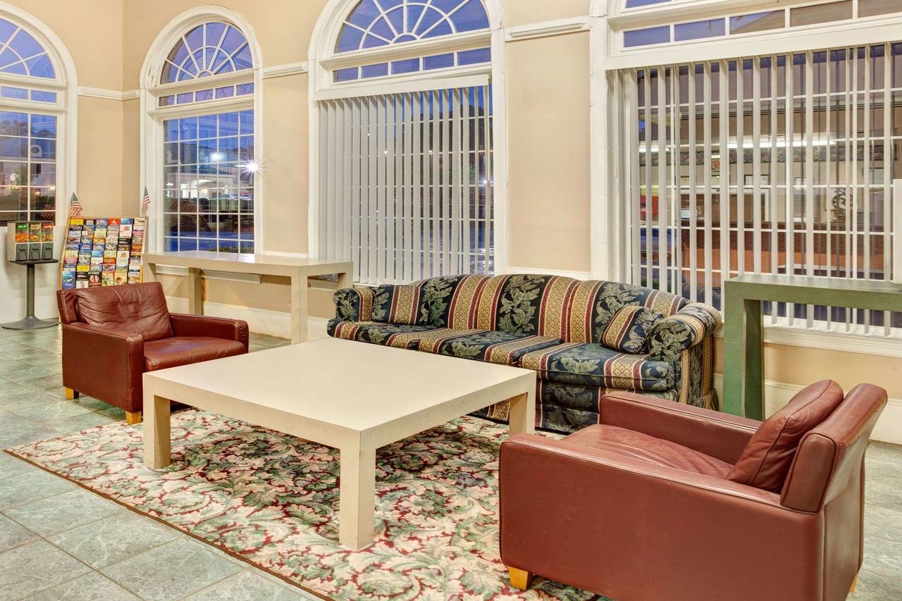 Super 8 By Wyndham Marietta/West/Atl Area - thumb 5