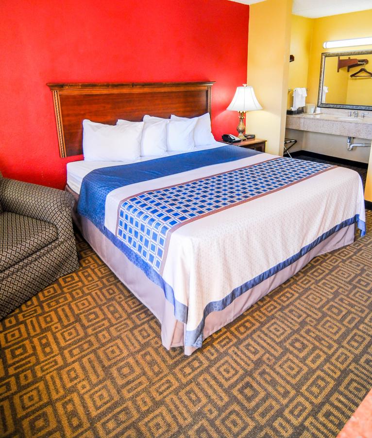 Heritage Inn - thumb 17