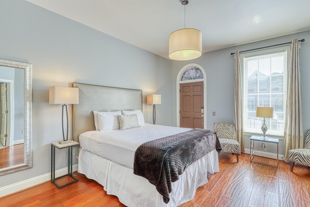 Savannah Lez Frederick - thumb 12