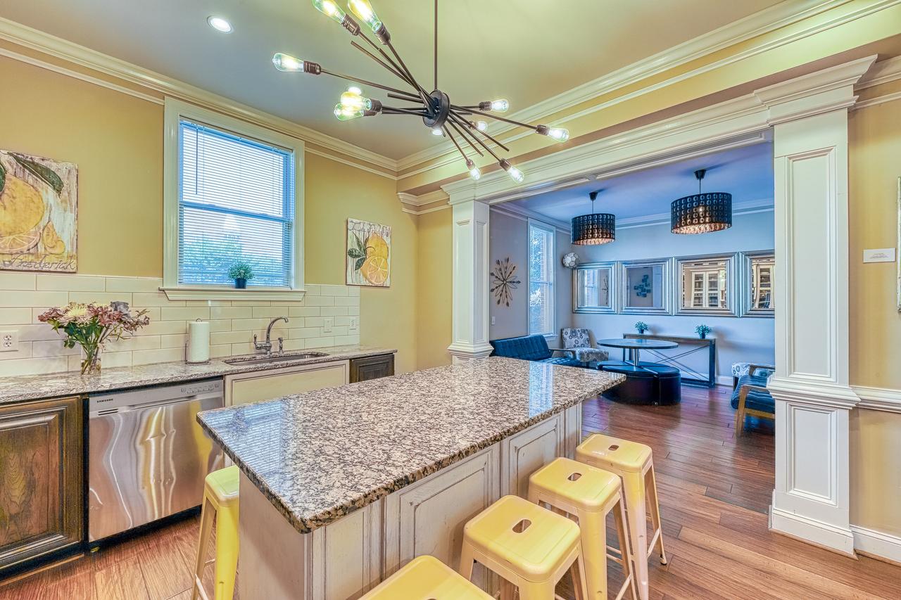 Savannah Lez Frederick - thumb 8