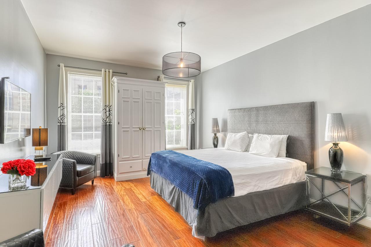 Savannah Lez Frederick - thumb 2