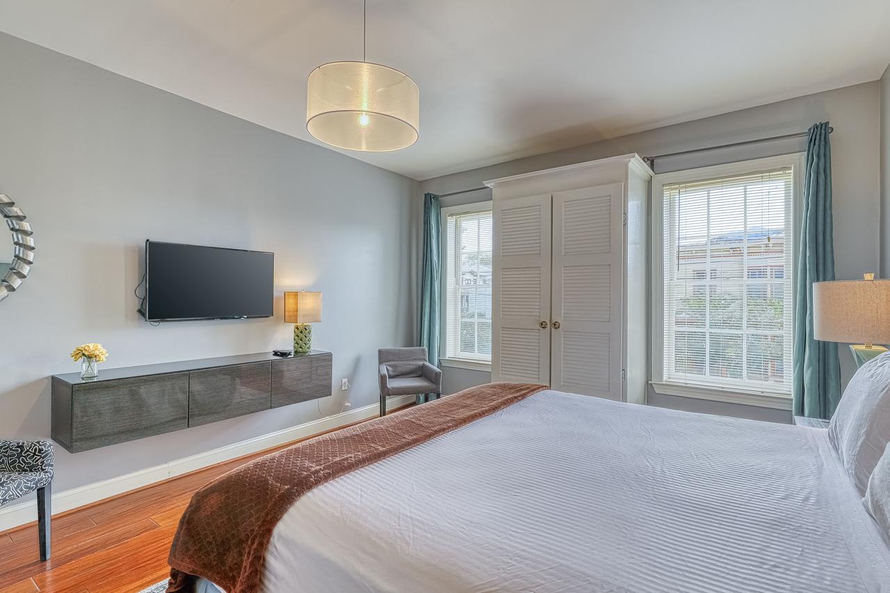 Savannah Lez Frederick - thumb 37