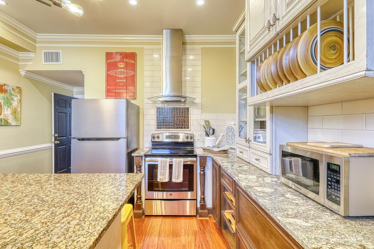 Savannah Lez Frederick - thumb 9