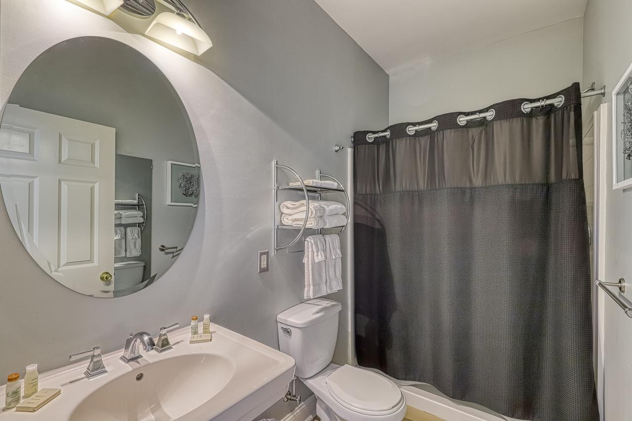 Savannah Lez Frederick - thumb 44