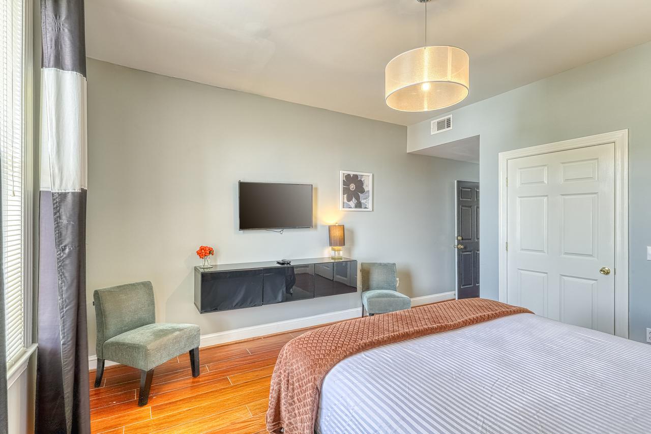 Savannah Lez Frederick - thumb 43