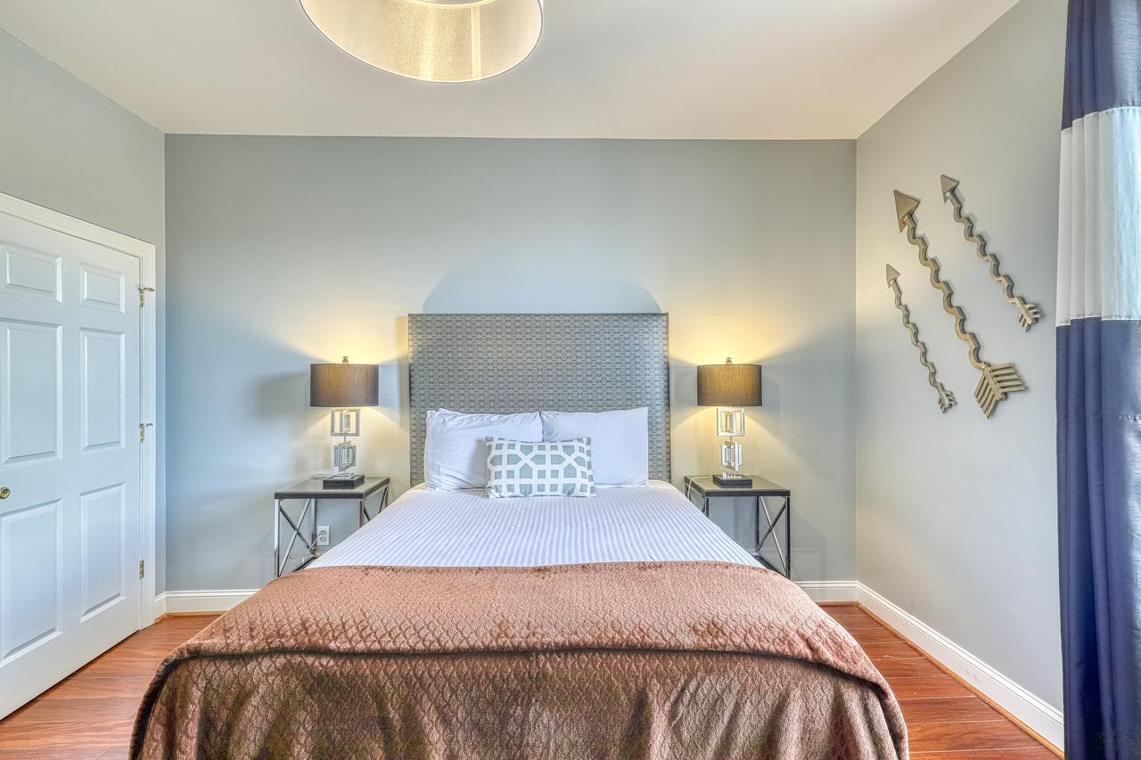 Savannah Lez Frederick - thumb 42