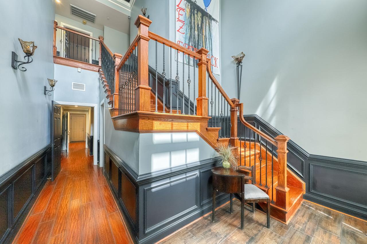 Savannah Lez Frederick - thumb 34