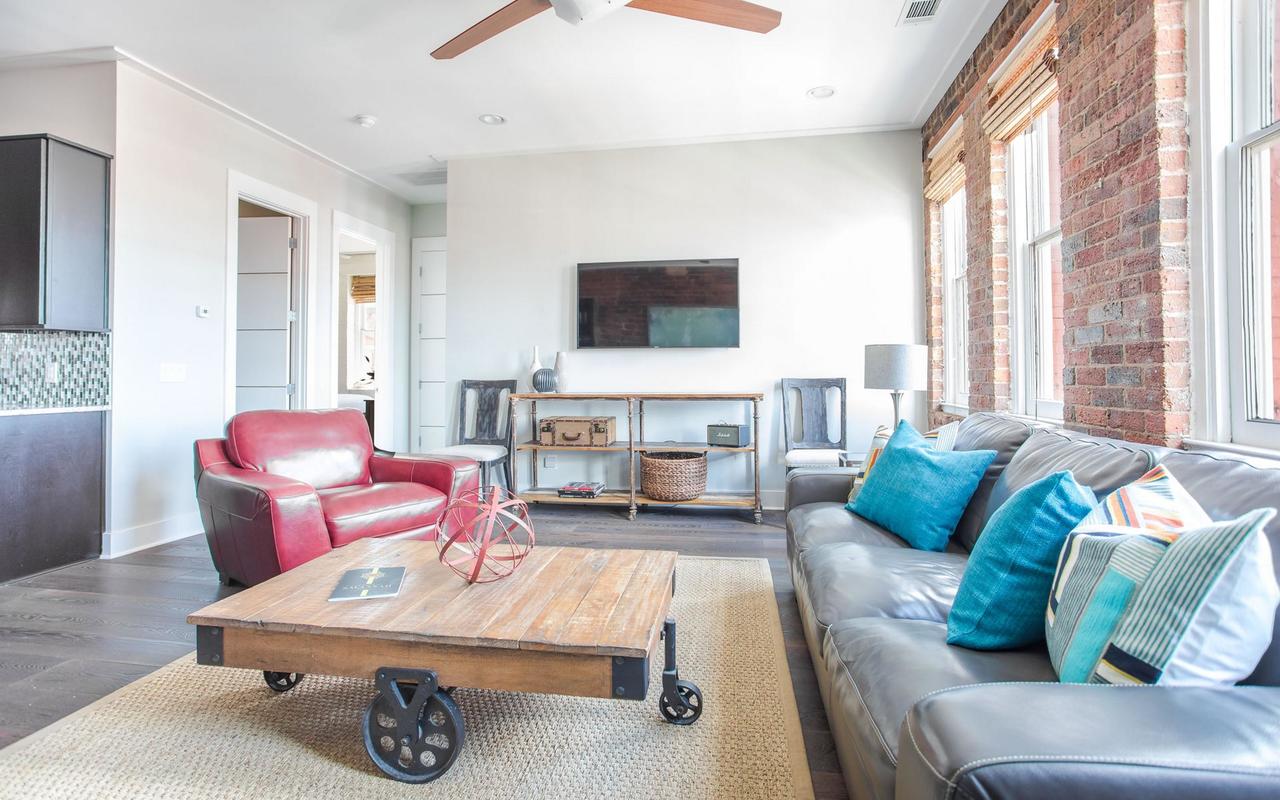 Savannah Skyline By Lucky Savannah - thumb 19