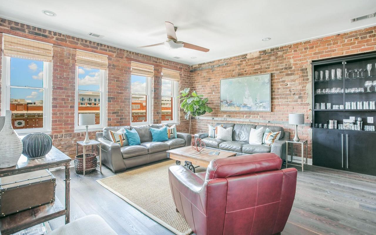 Savannah Skyline By Lucky Savannah - thumb 35