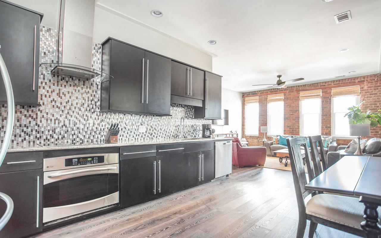 Savannah Skyline By Lucky Savannah - thumb 17