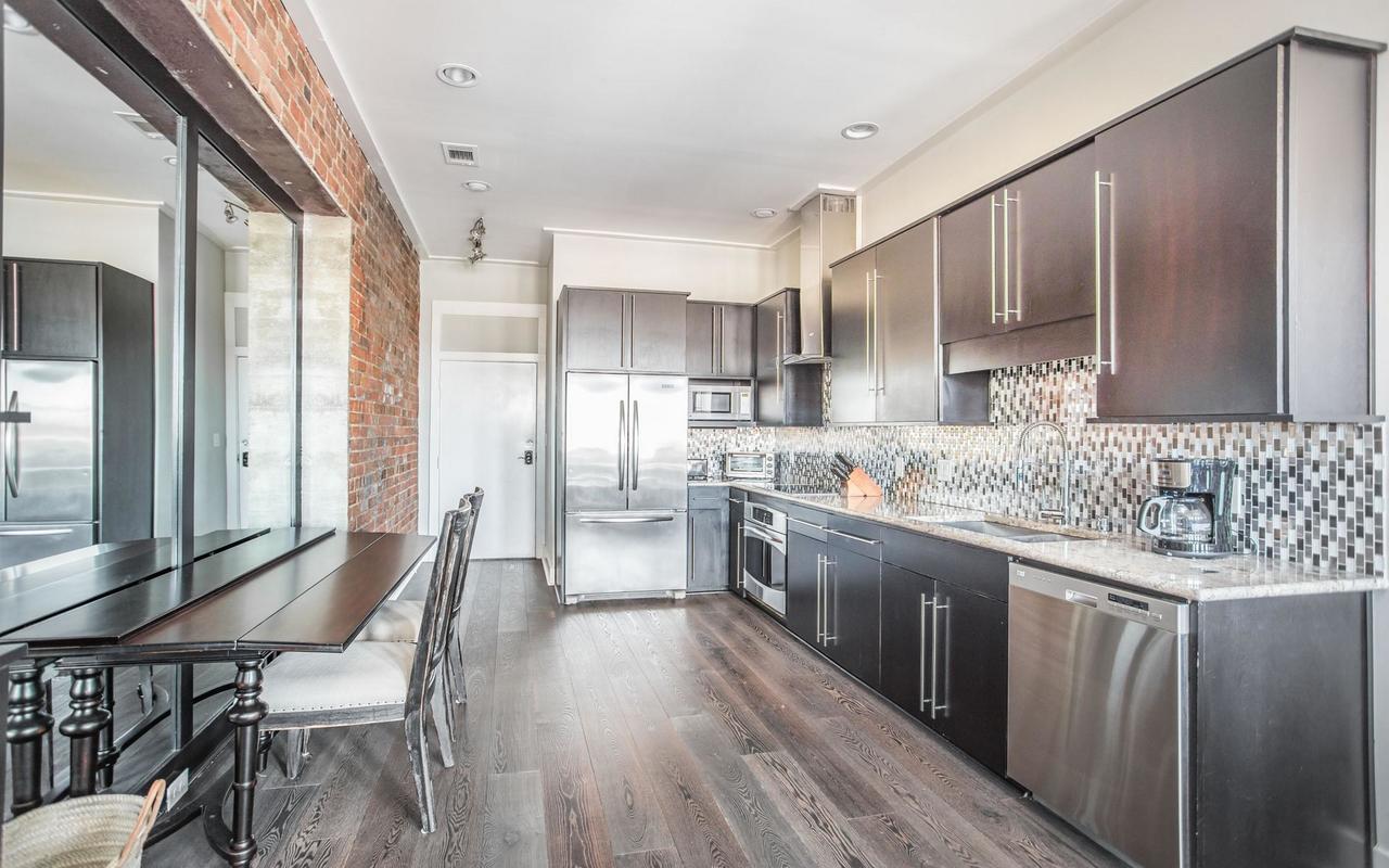 Savannah Skyline By Lucky Savannah - thumb 30