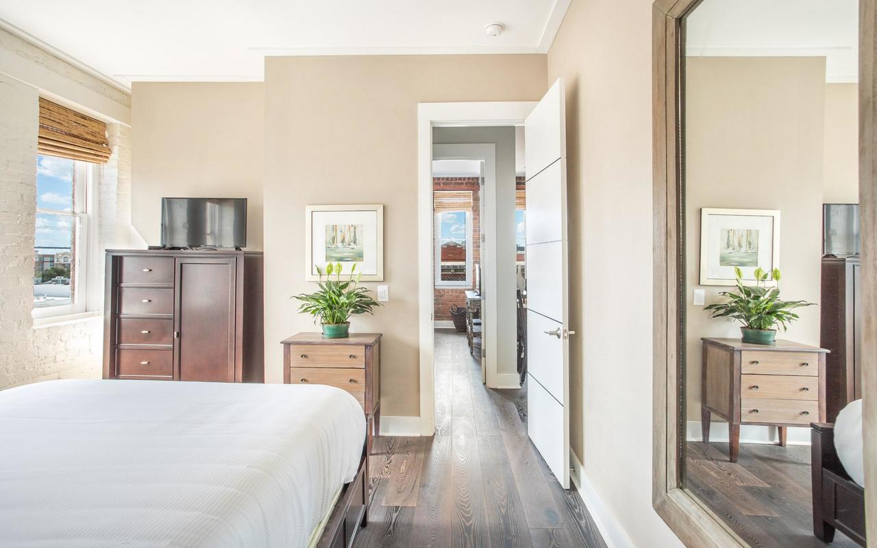 Savannah Skyline By Lucky Savannah - thumb 18