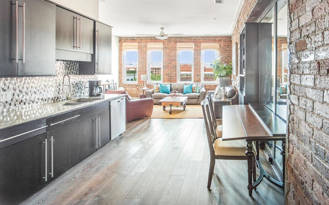 Savannah Skyline By Lucky Savannah - thumb 6