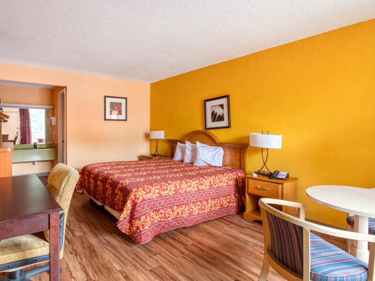 OYO Hotel Atlanta Airport Southeast - thumb 11