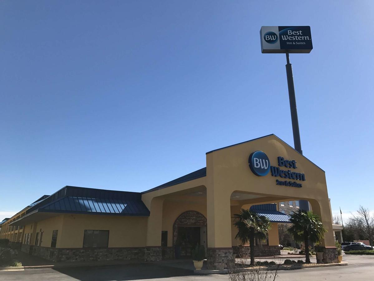 Best Western Inn & Suites - thumb 5
