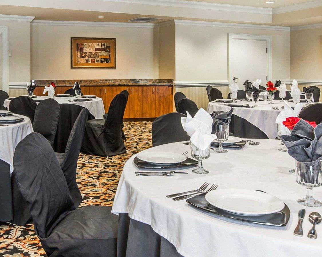 Comfort Suites - thumb 20