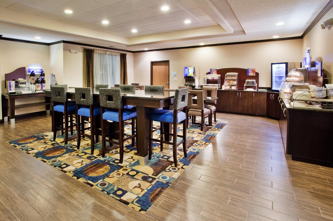 Holiday Inn Express Hotel & Suites Buford NE - Lake Lanier Area - thumb 20