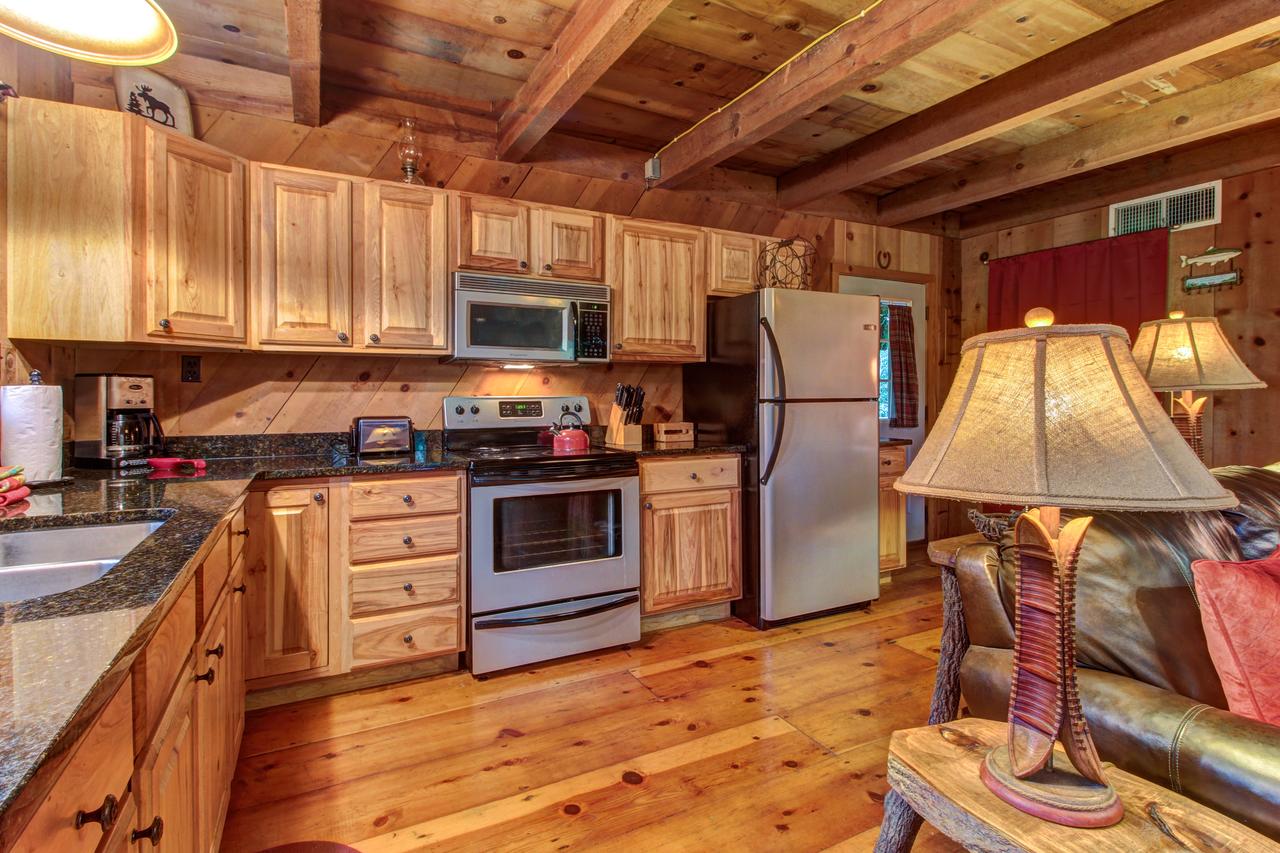 A Rustic Retreat - thumb 6