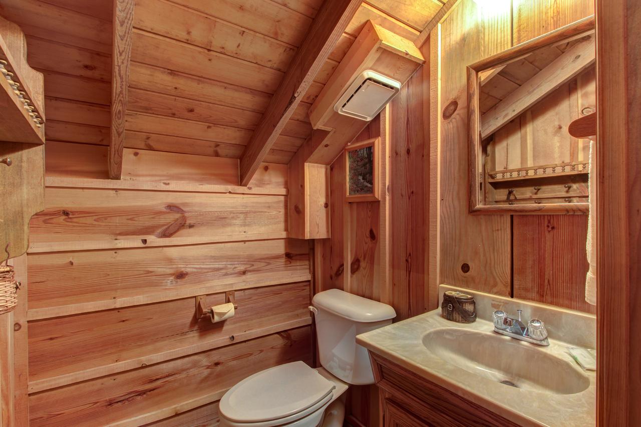 A Rustic Retreat - thumb 17