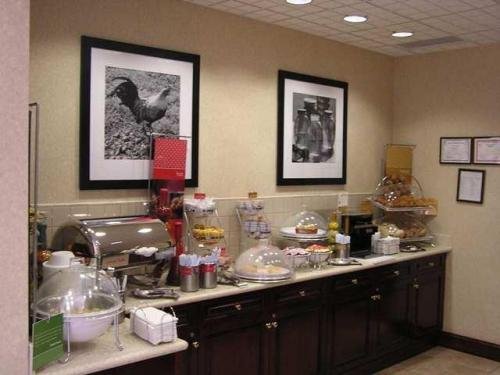 Hampton Inn & Suites Atlanta-Galleria - thumb 20