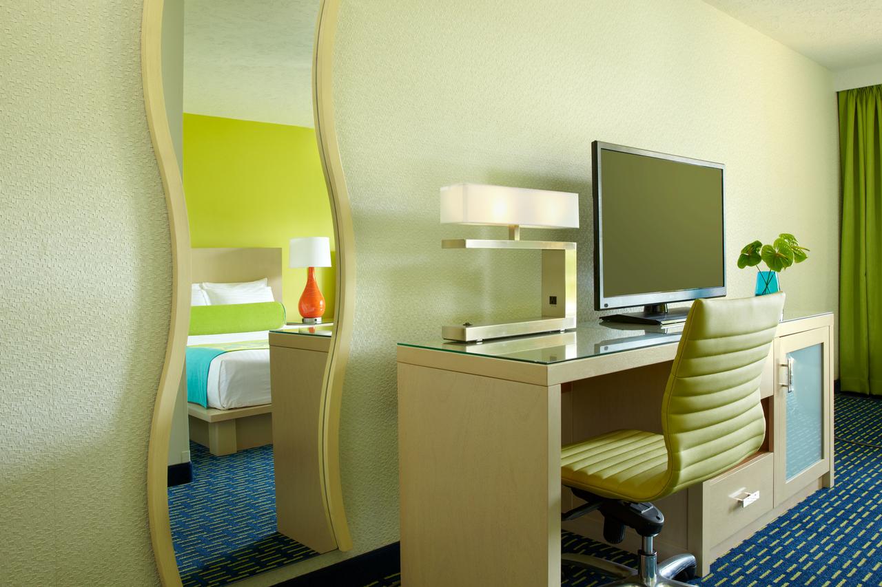 Kauai Shores Hotel - thumb 13