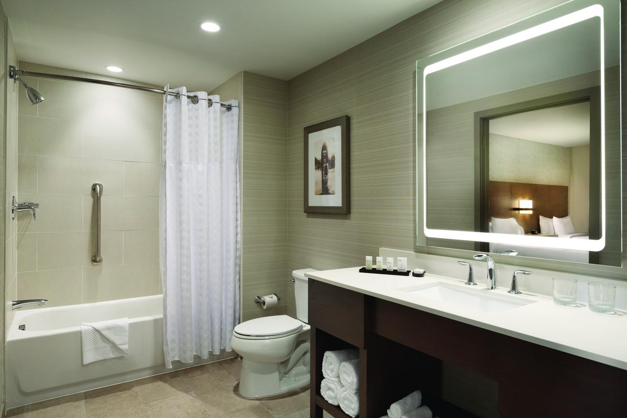 Embassy Suites By Hilton Oahu Kapolei - FREE Breakfast - thumb 11