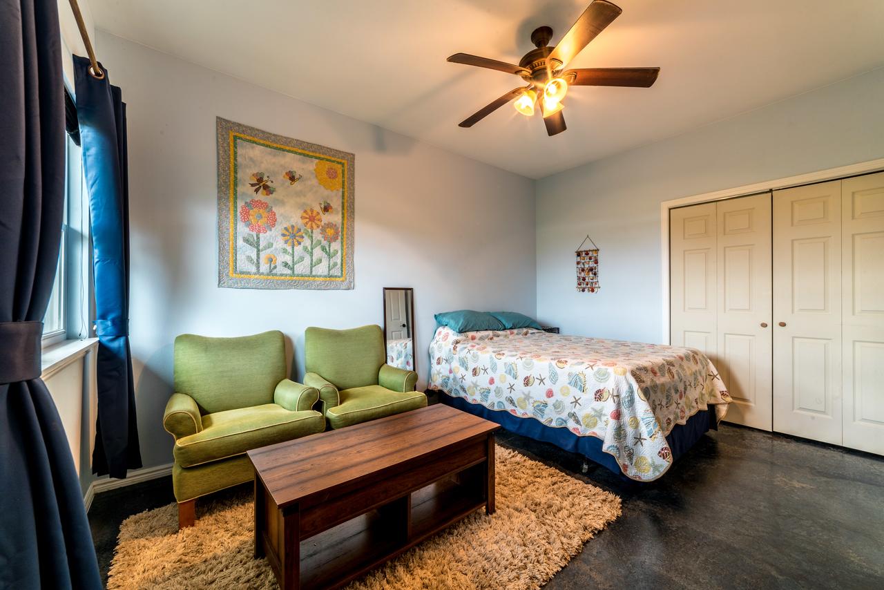 Banana Bungalow In Laie, North Shore, Oahu - thumb 6