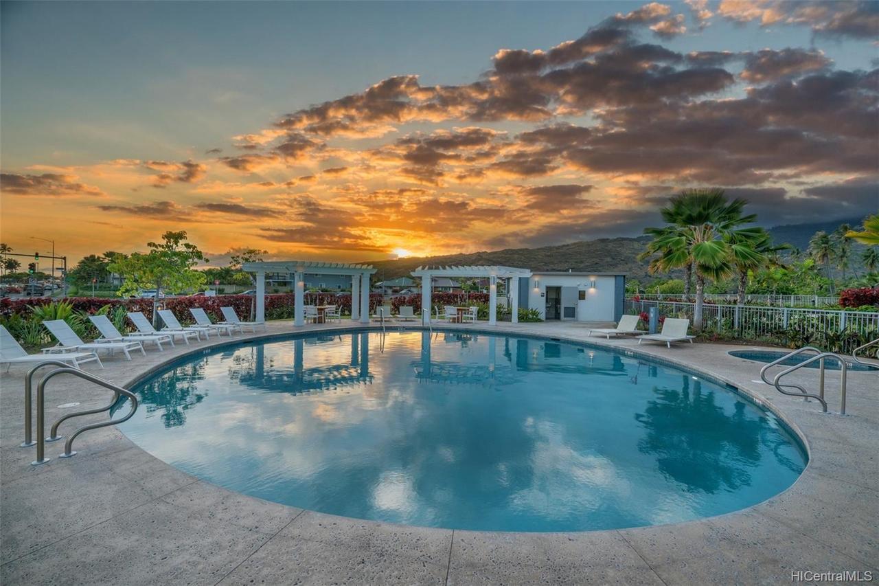 HAWAII KAI 2BD/FREE PARKING - thumb 22