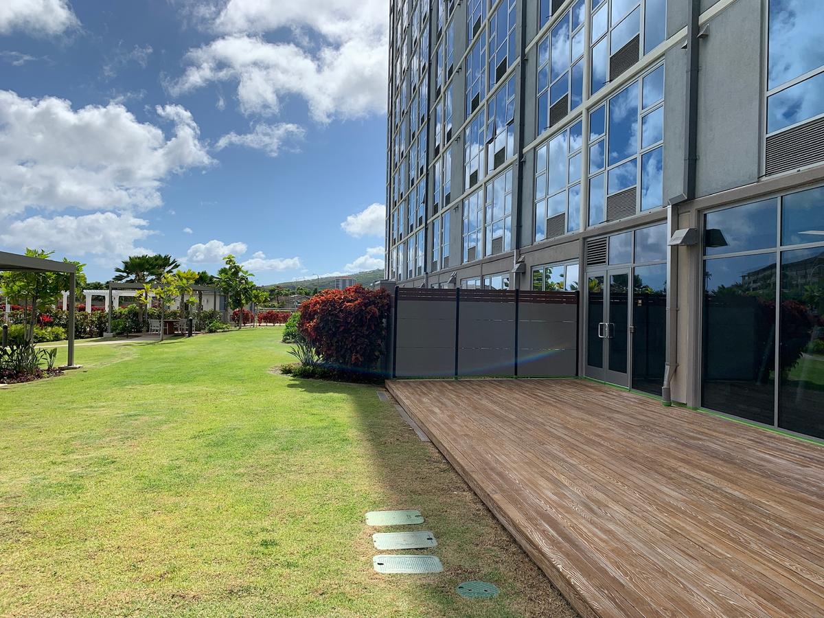 HAWAII KAI 2BD/FREE PARKING - thumb 0