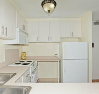 Ilikai Marina 899 City View 1BR - USA Accommodation