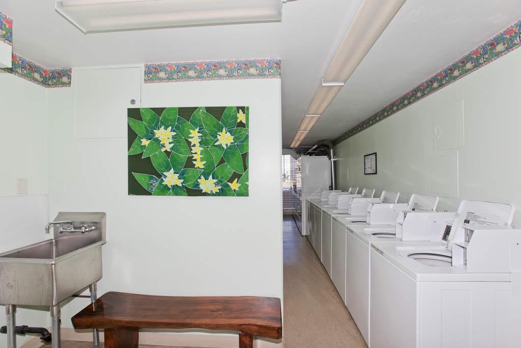 Ilikai Marina 899 City View 1BR - thumb 29