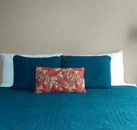 Waikiki Whale Watcher Apts 704 - USA Accommodation