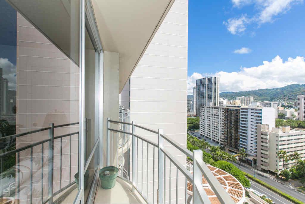 Ilikai Marina 1893 City View Studio - thumb 7