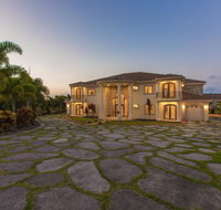 Oceanfront Vacation Rental - USA Accommodation