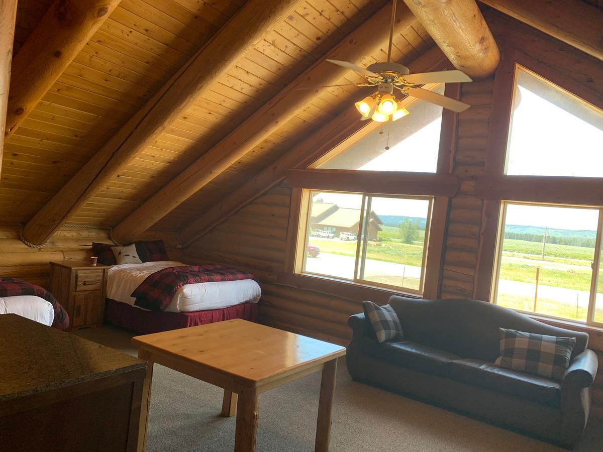 River Lodge - thumb 2