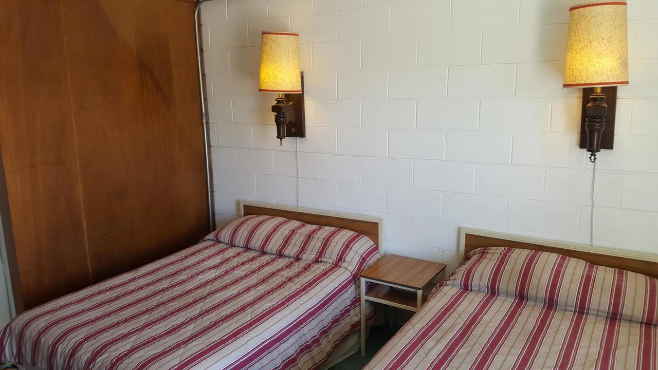 Thunder Bird Motel - thumb 12