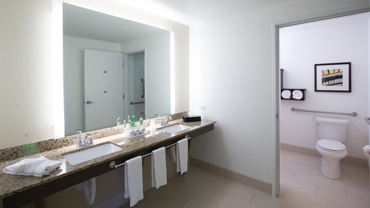 Holiday Inn Express Pocatello - thumb 11