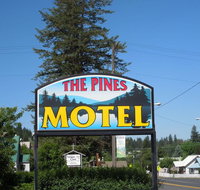 The Pines Motel - Tourism Bookings