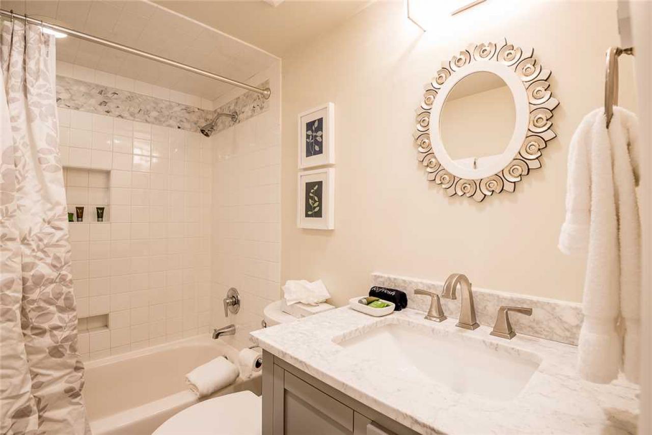 Dollar Meadows Condo With Access To Sun Valley Pool, Hot Tub, Tennis And Golf - thumb 16