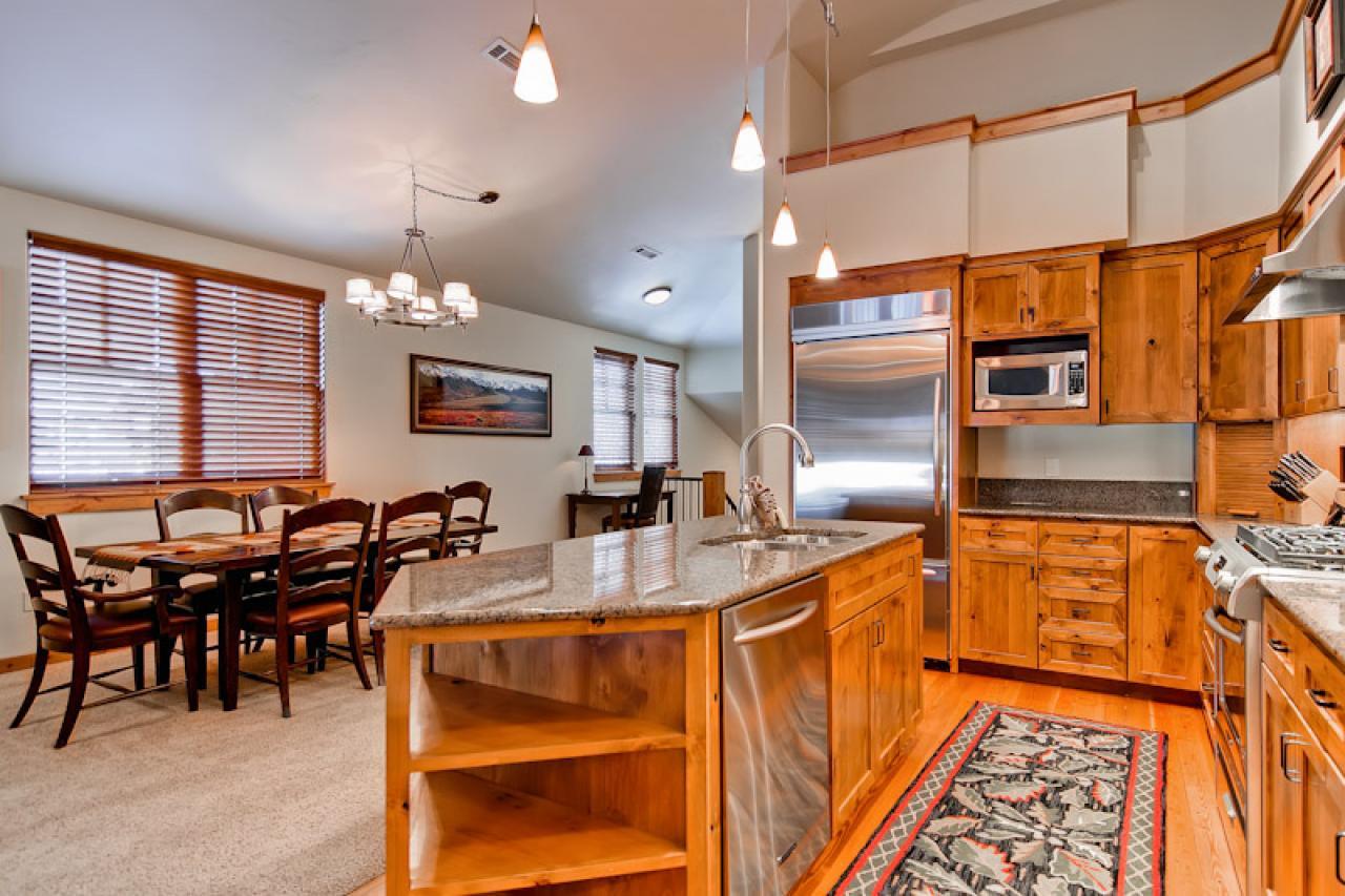 The Timbers Condos, Mt View - thumb 16