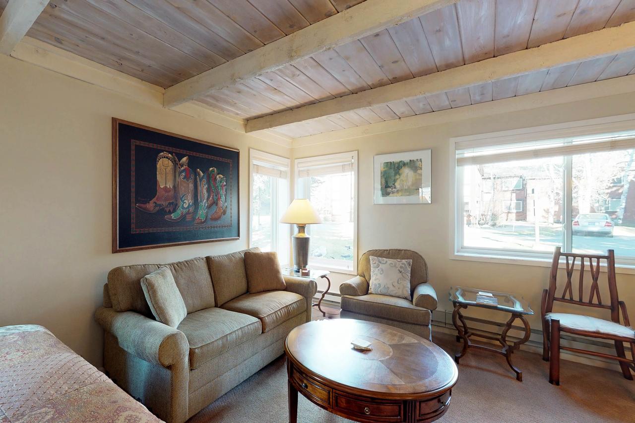 1001 Atelier Studios - thumb 3